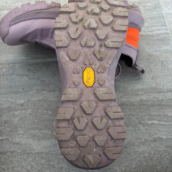 Arc’teryx Trail Running shoe - Picture 6 of 7